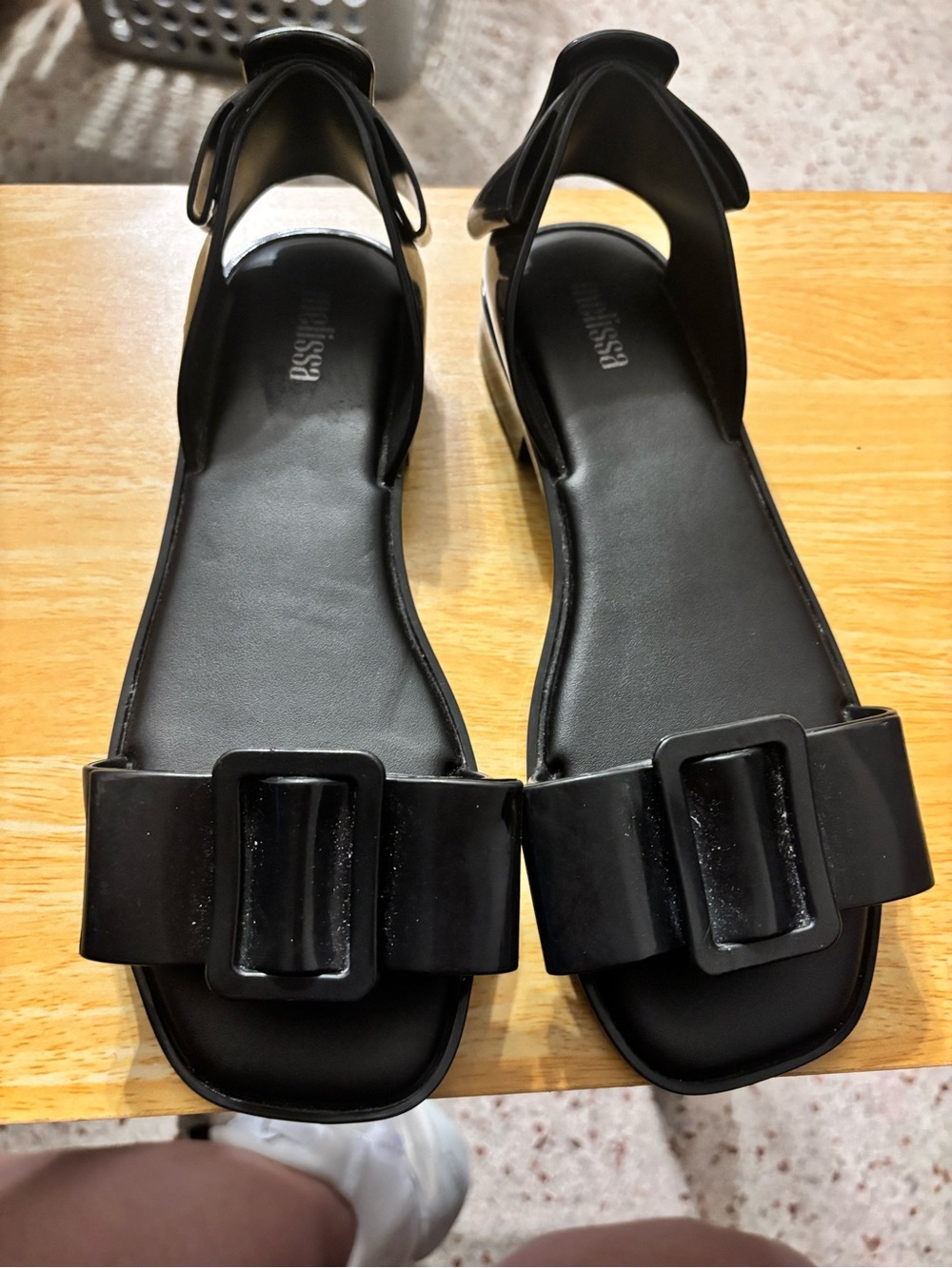 Melissa Aurora black slingback sandals.blsck size 6